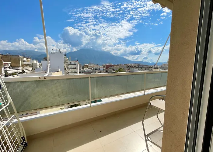 Kalamata.House - Sunny And Modern Apartment With View!