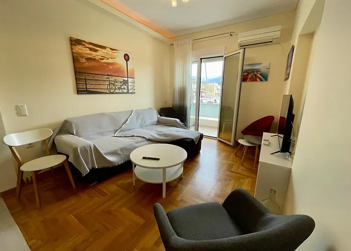 Kalamata.House - Sunny And Modern Apartment With View!