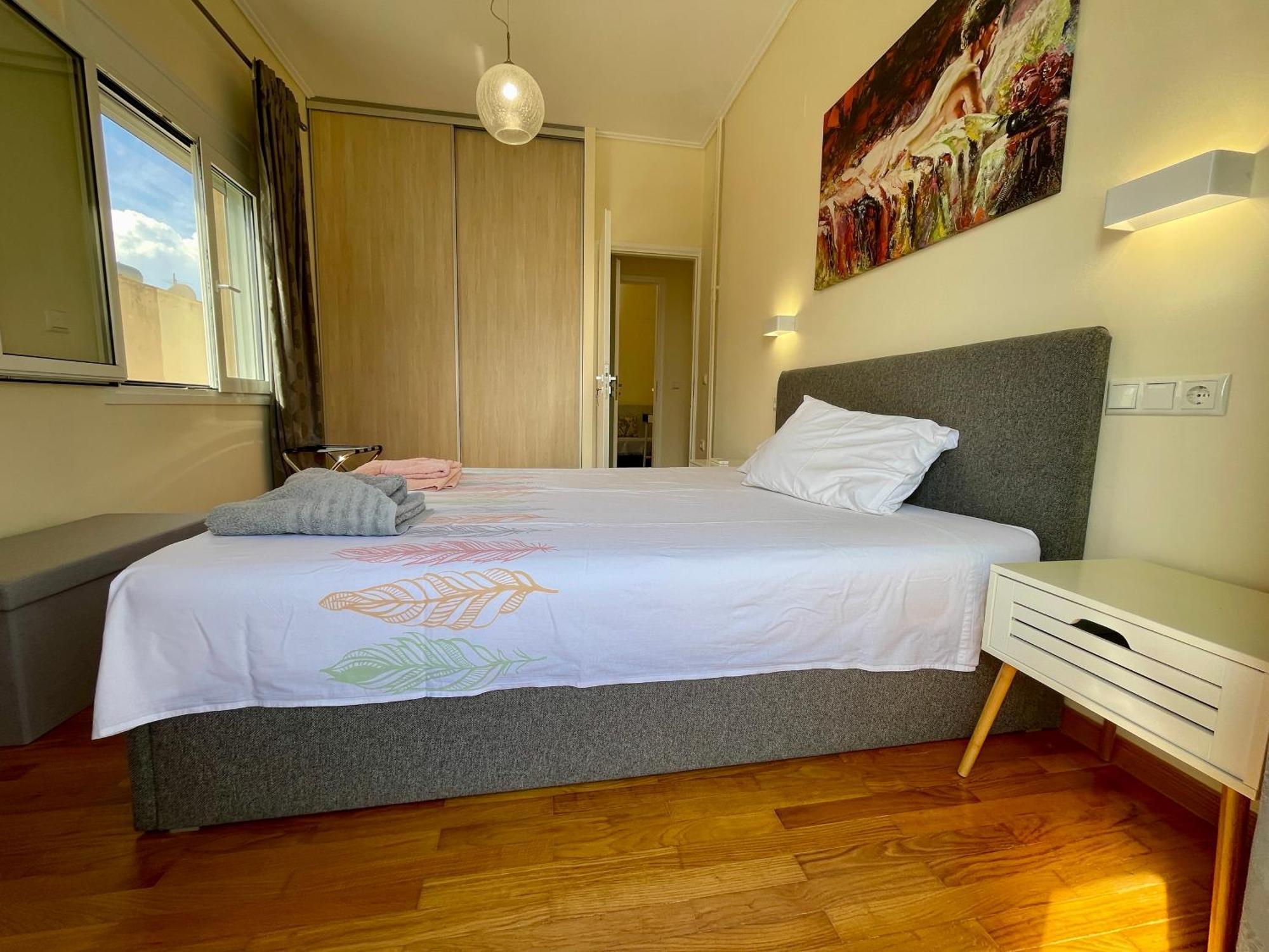 Kalamata.house - Sunny And Modern With View! * Kalamata